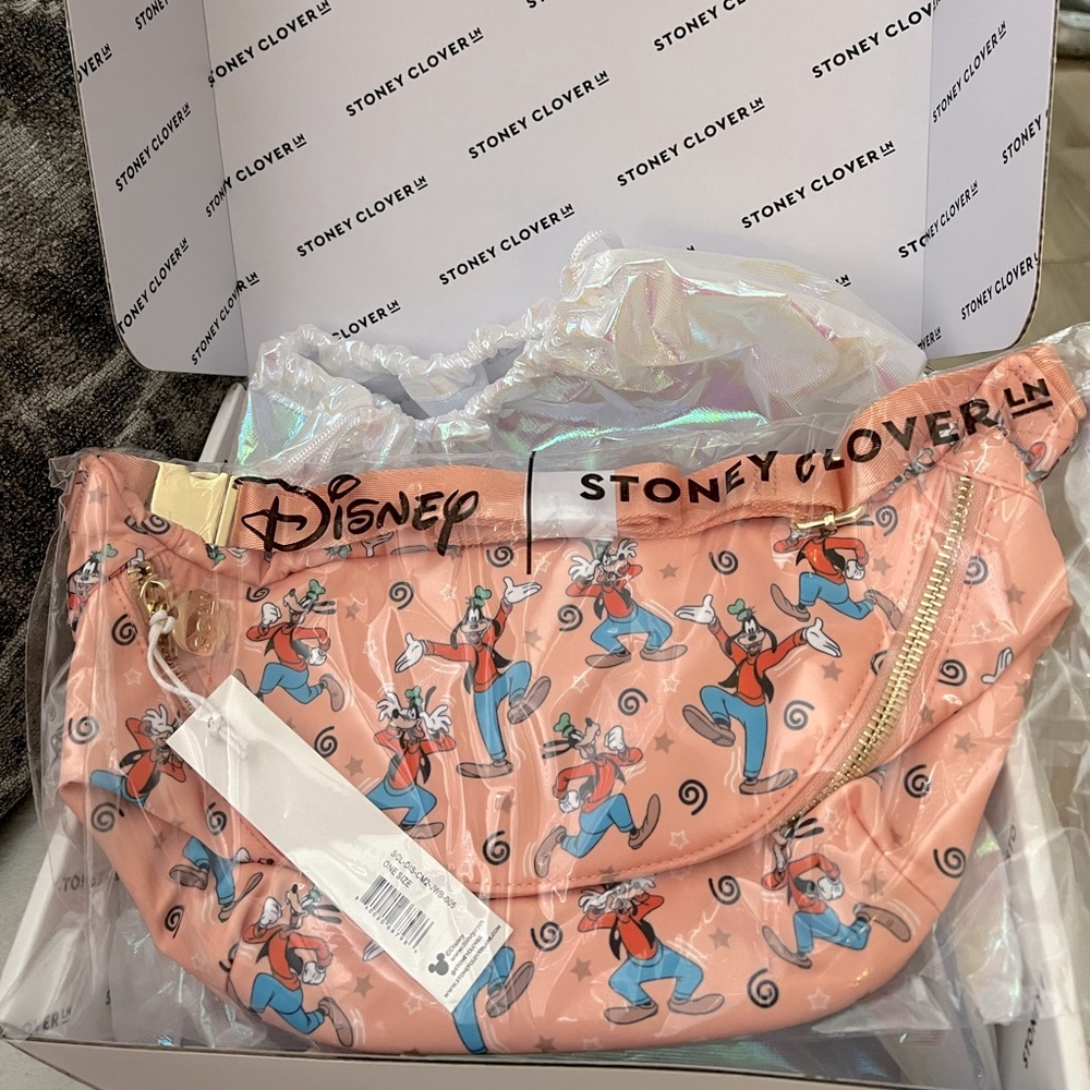 Stoney clover lane jumbo goofy Fanny pack nwt